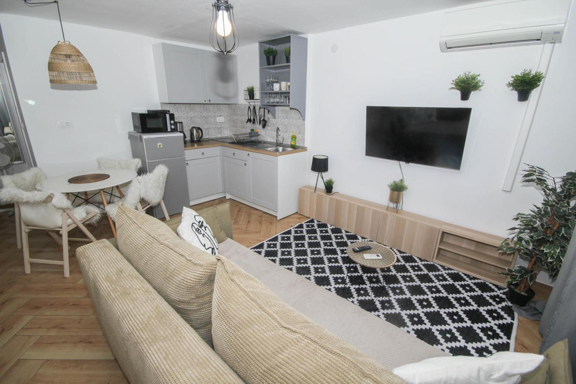 Lola'S Apartment Split Exterior foto